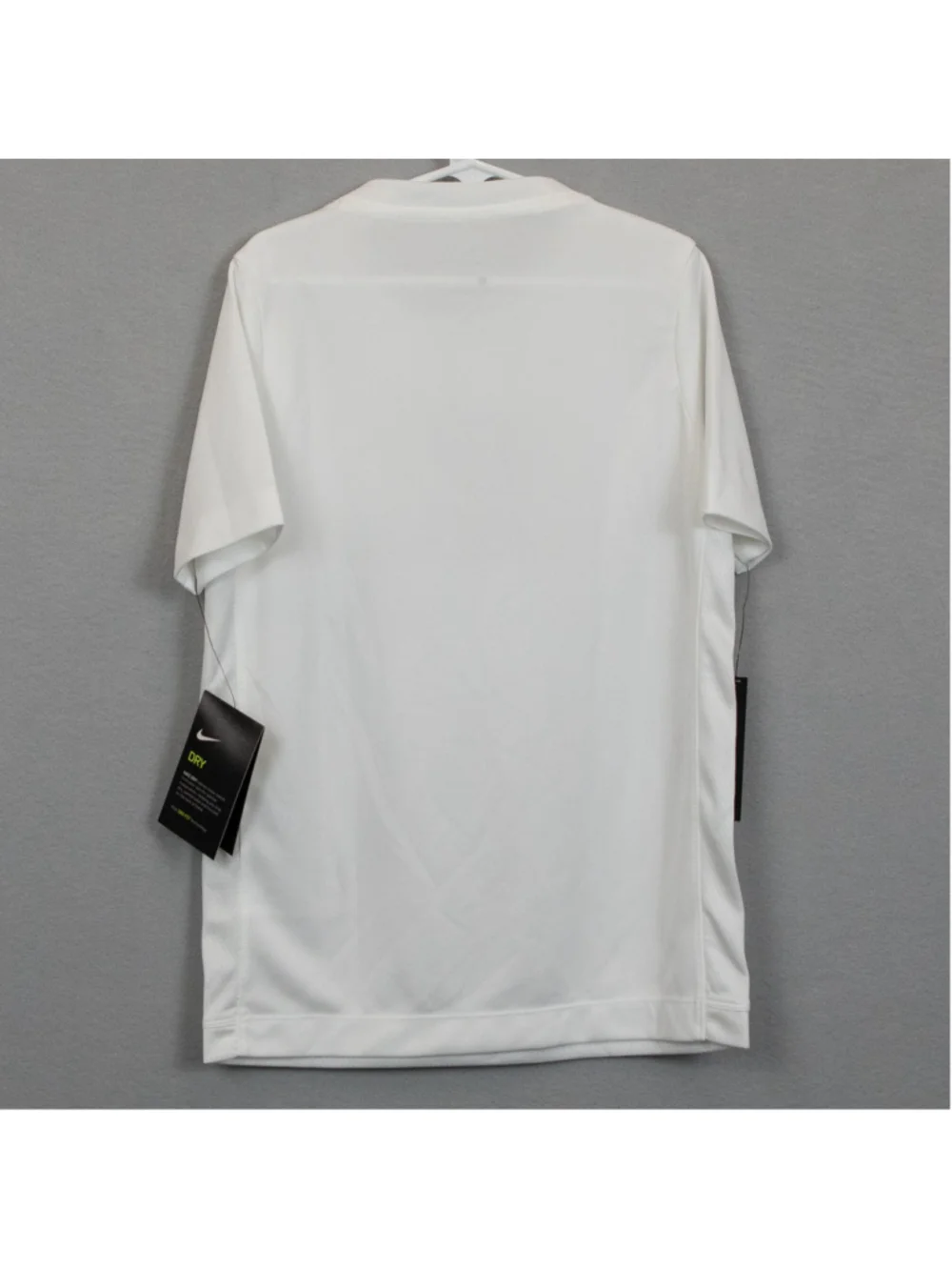 Boys Nike Dri-Fit white short sleeve top NWT-S